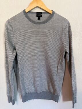 J.Crew men’s gray striped crewneck 100% Merino Wool sweater, L